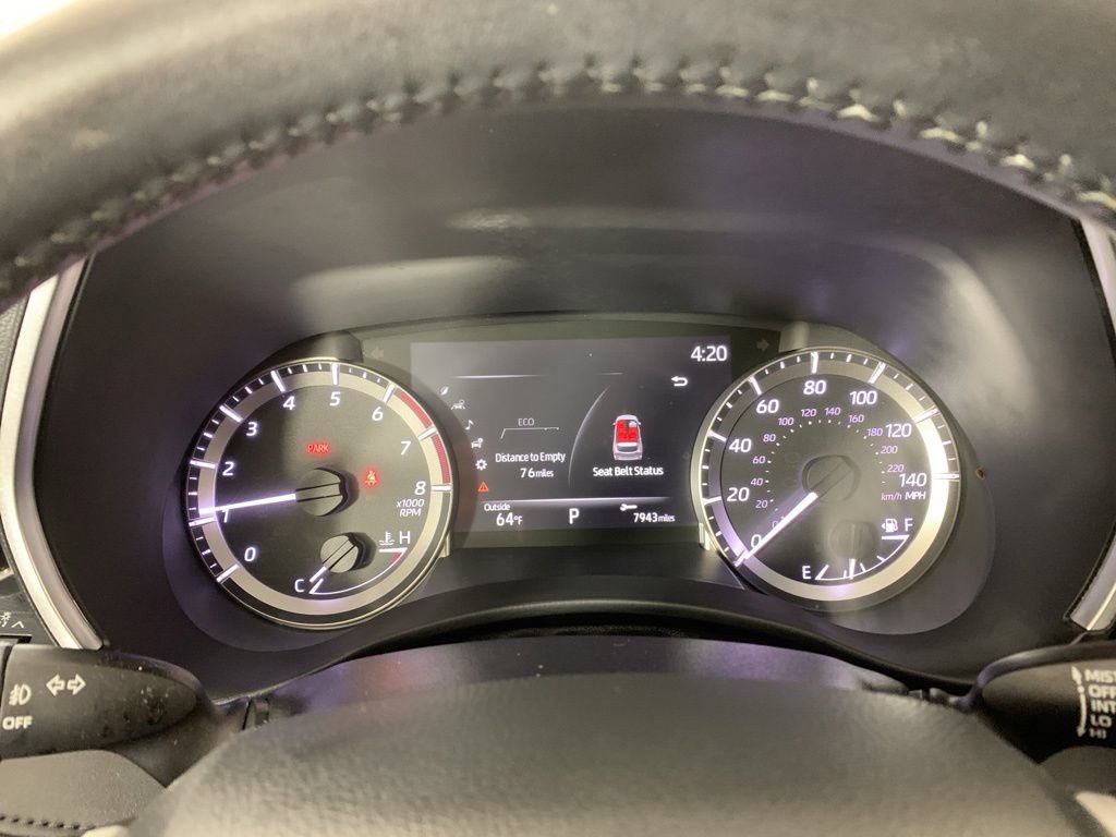 Used 2023 Toyota Highlander XLE AWD/4WD image 20
