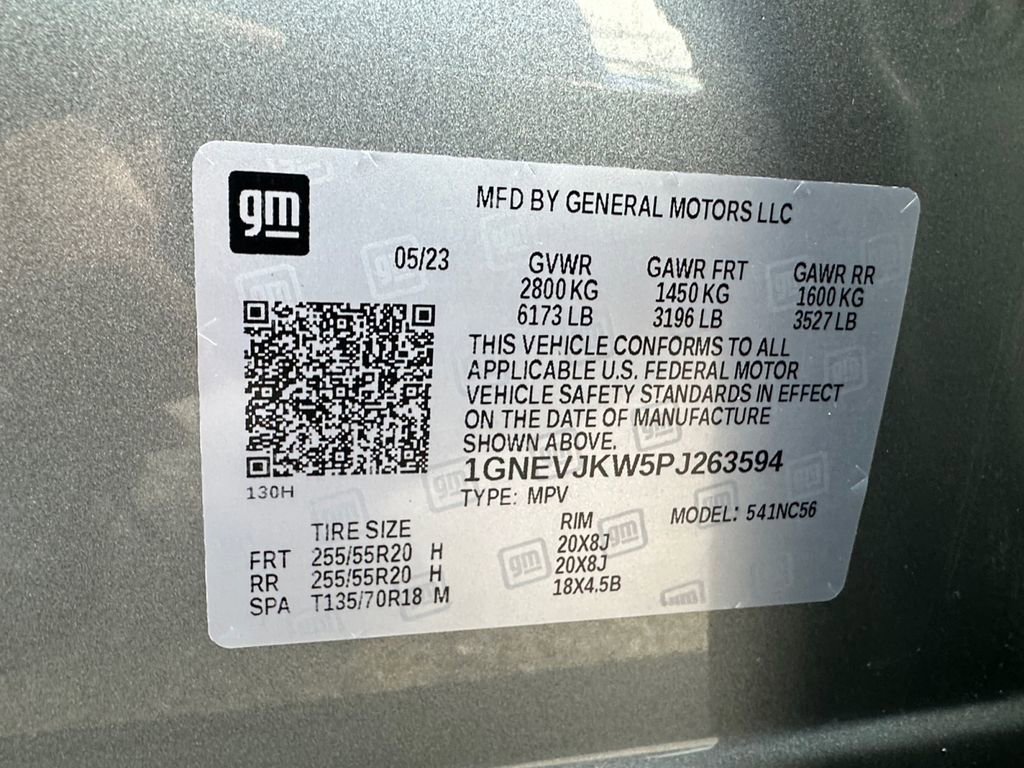 Used 2023 Chevrolet Traverse RS AWD/4WD image 16