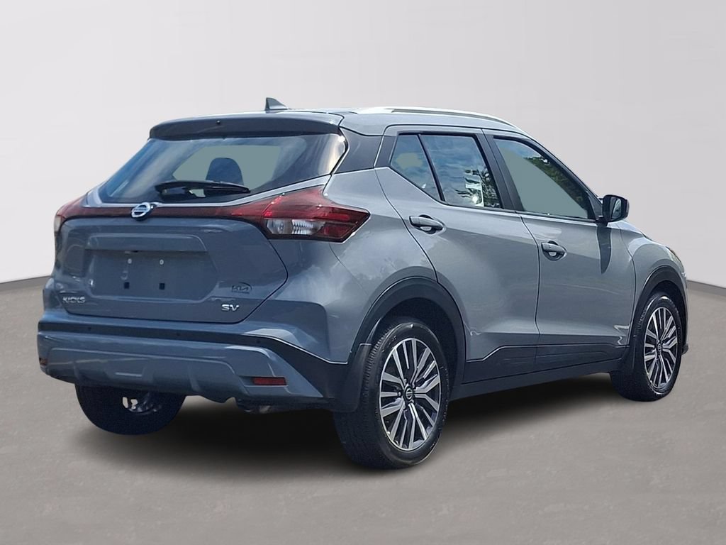 Used 2021 Nissan Kicks SV FWD image 6