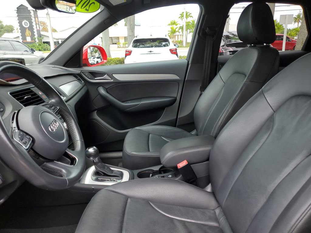Used 2018 Audi Q3 2.0T Premium FWD image 17