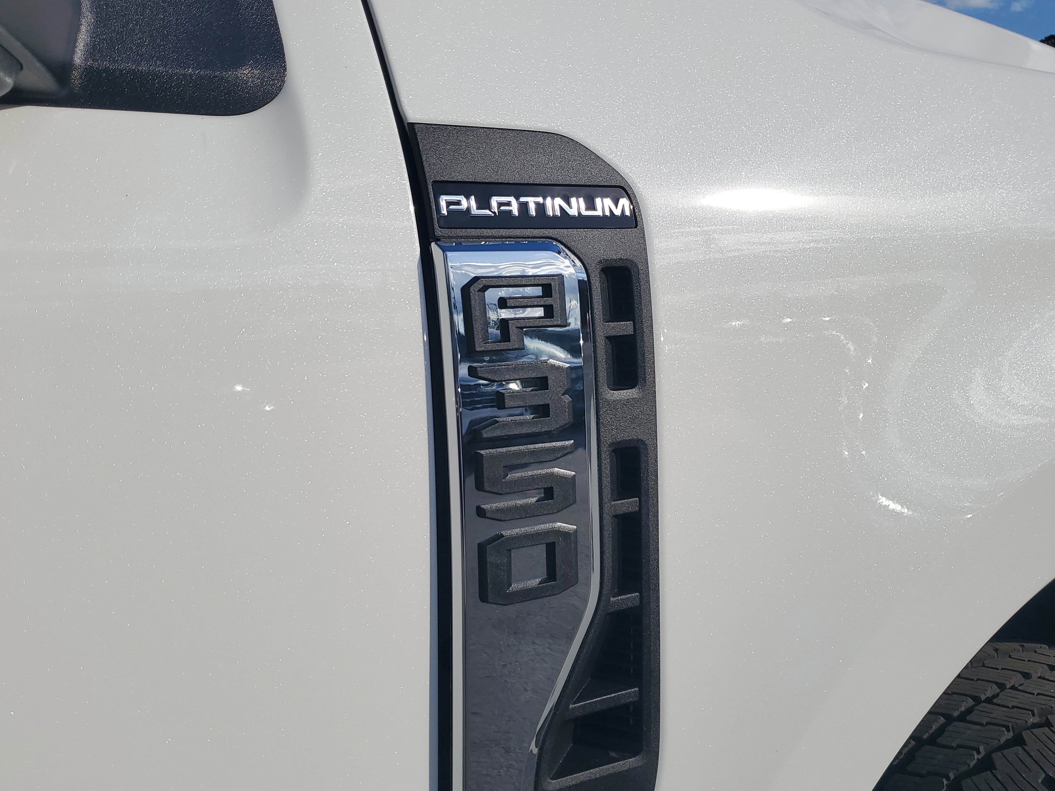 New 2026 Ford F350 Platinum w/ Platinum Plus Package image 8