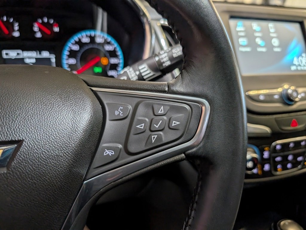 Used 2018 Chevrolet Equinox LT image 19