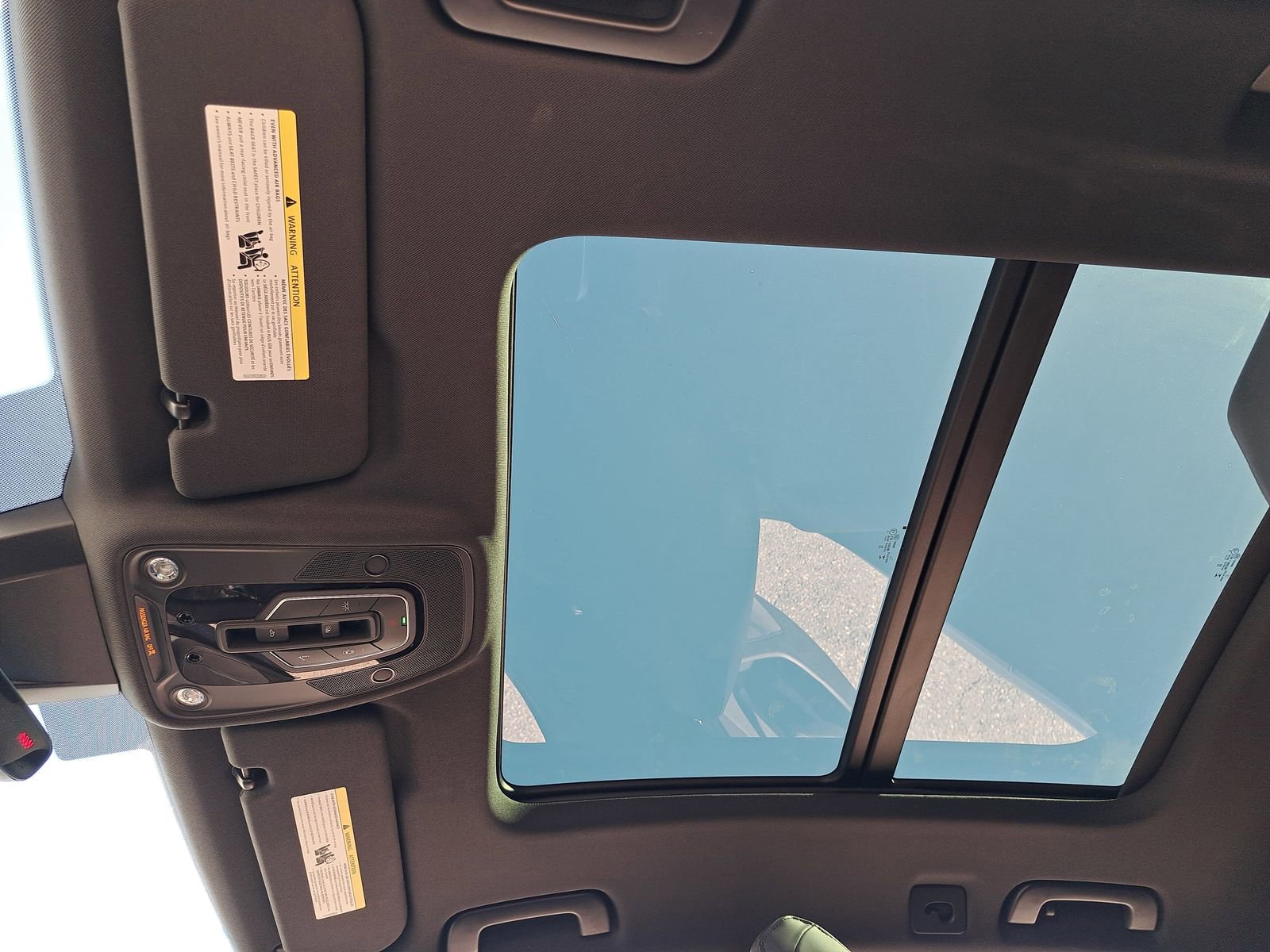 Used 2023 Audi RS Q8 image 33