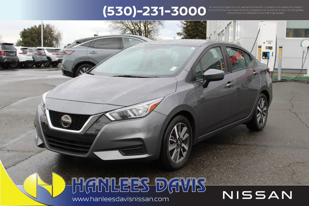 Used 2021 Nissan Versa SV image 3