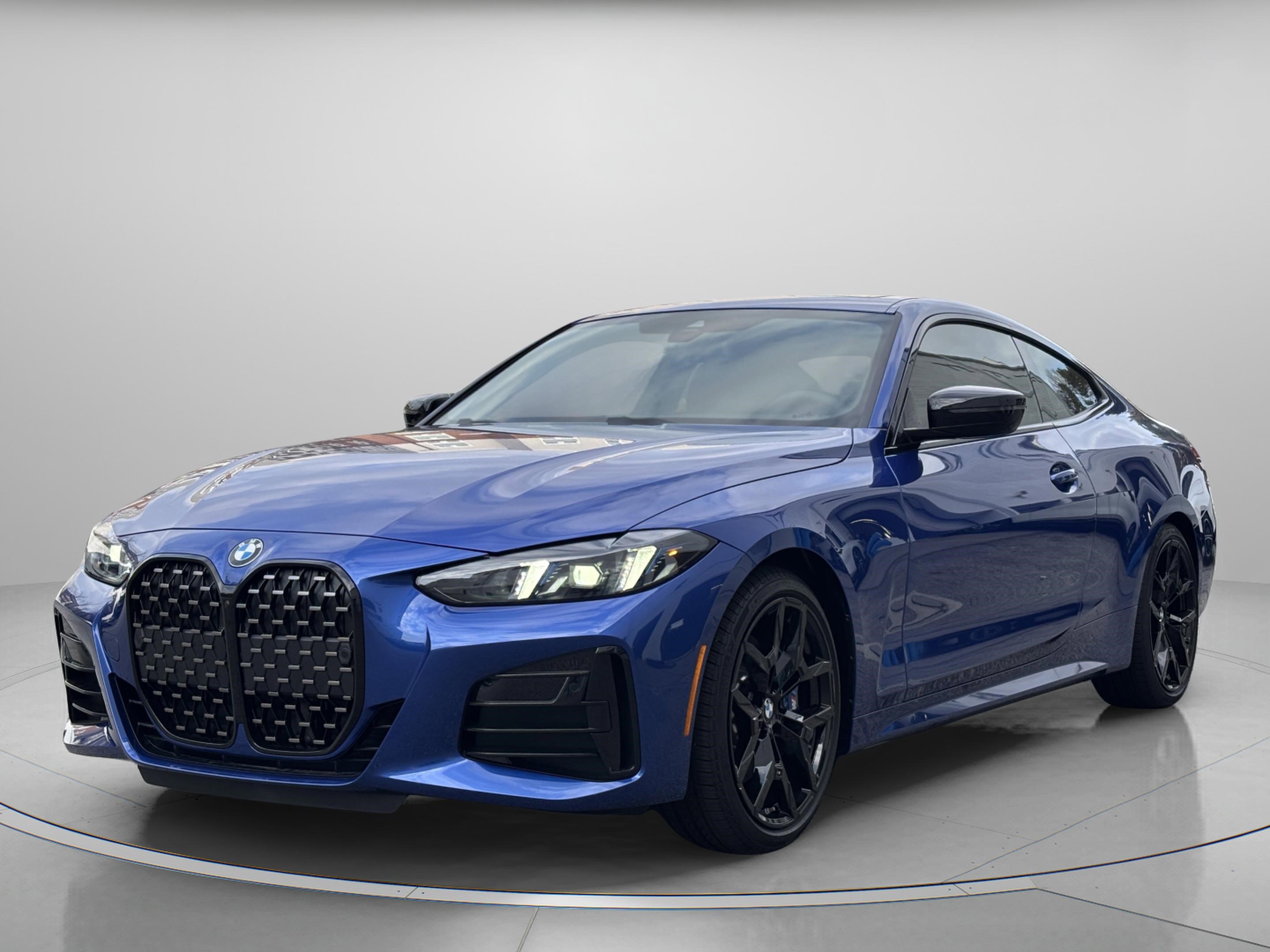 Used 2026 BMW 430i Coupe w/ M Sport Package image 2