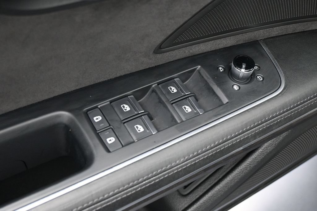 Used 2019 Audi A8 L 3.0T w/ Executive Package AWD/4WD image 14