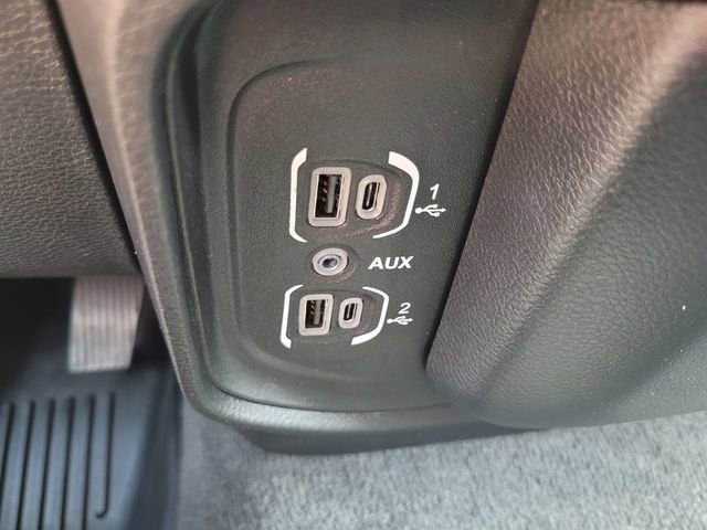 Used 2019 RAM 1500 Laramie image 24