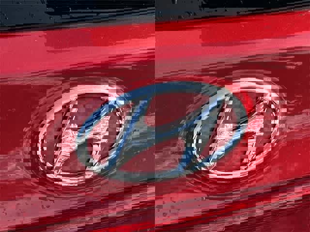 Used 2022 Hyundai Santa Fe Calligraphy image 19