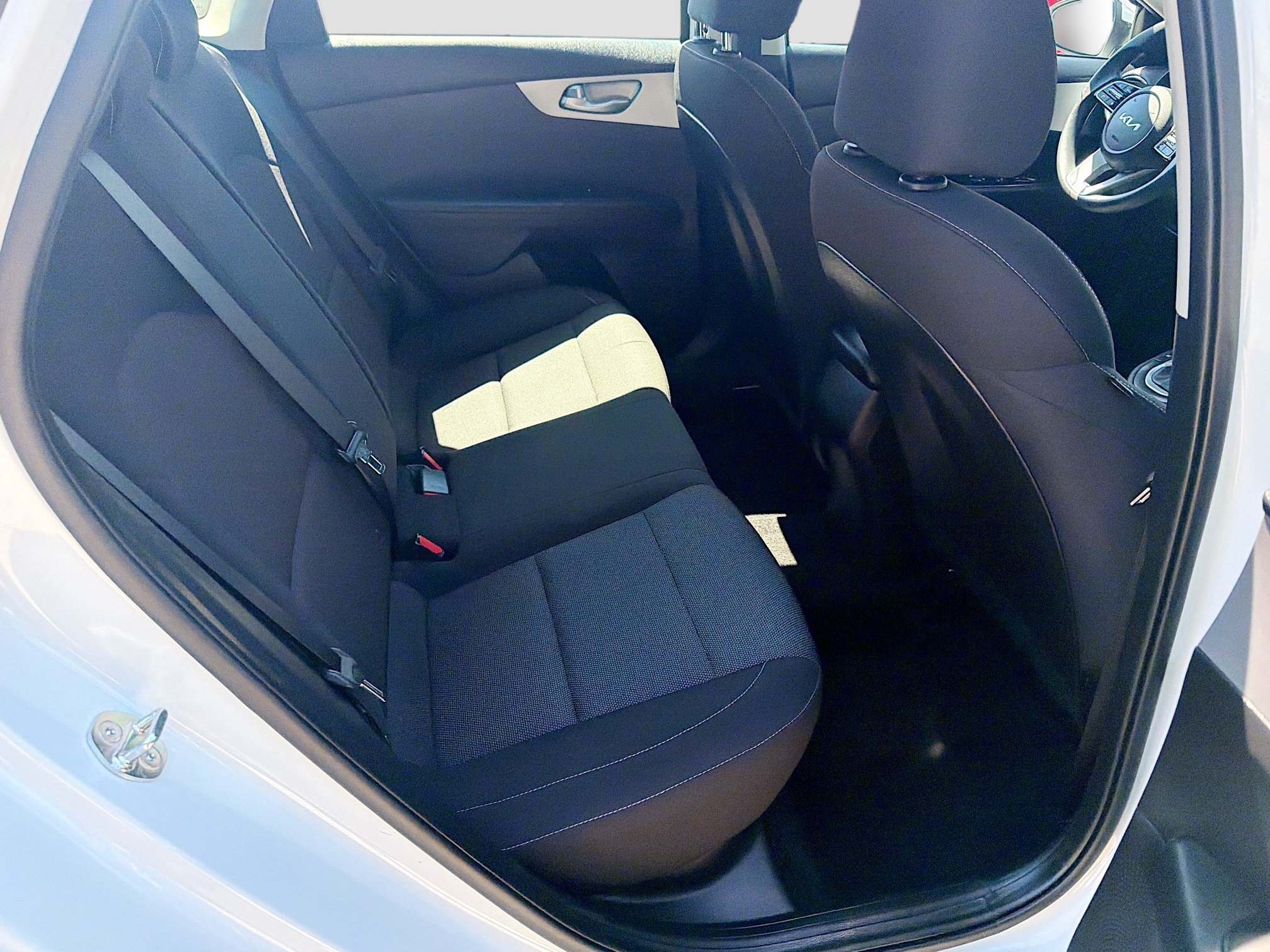 Used 2023 Kia Forte LXS FWD image 28