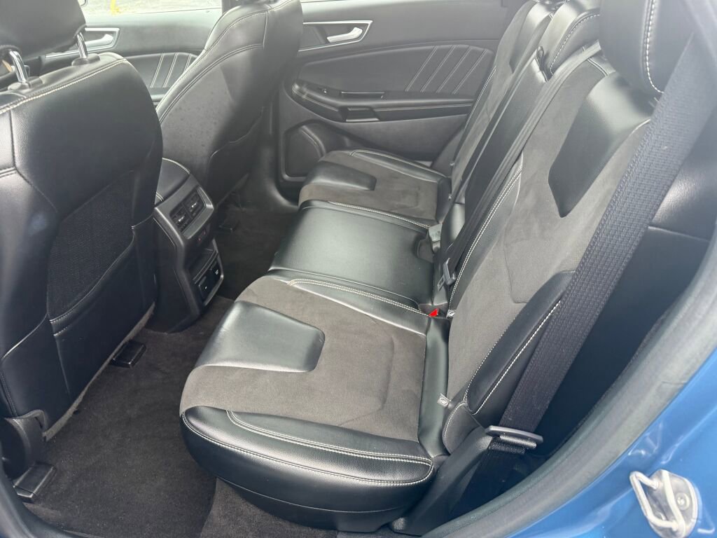 Used 2019 Ford Edge ST w/ Equipment Group 401A image 21