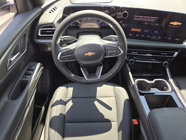 New 2027 Chevrolet Traverse LT w/ Sun and Wheel Package AWD/4WD image 26