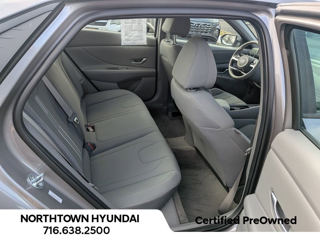 Certified 2023 Hyundai Elantra SEL w/ Convenience Package image 32