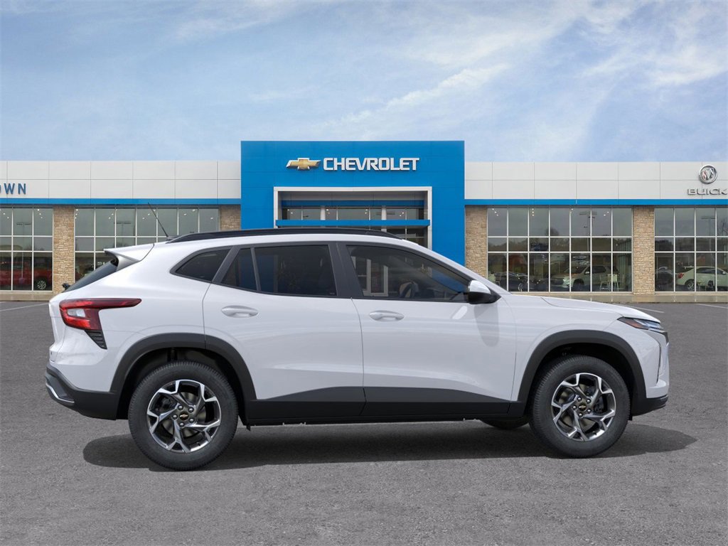 New 2025 Chevrolet Trax LT w/ Driver Confidence Package image 5