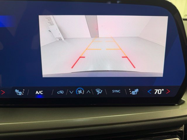 Certified 2025 Chevrolet Traverse LT AWD/4WD image 13