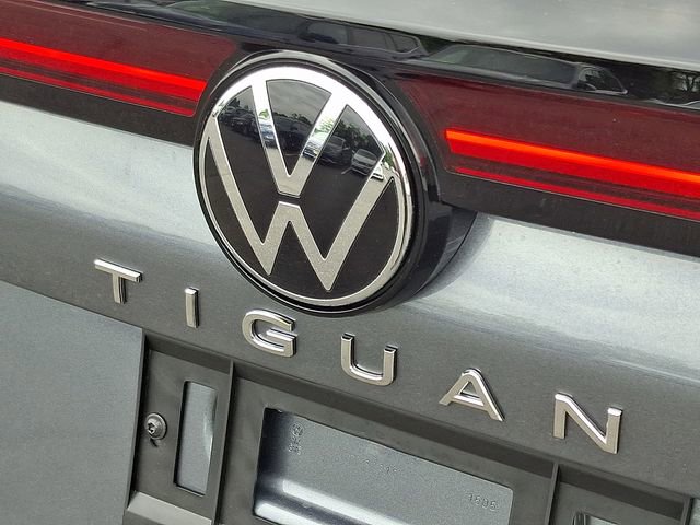 New 2026 Volkswagen Tiguan SE AWD/4WD image 12