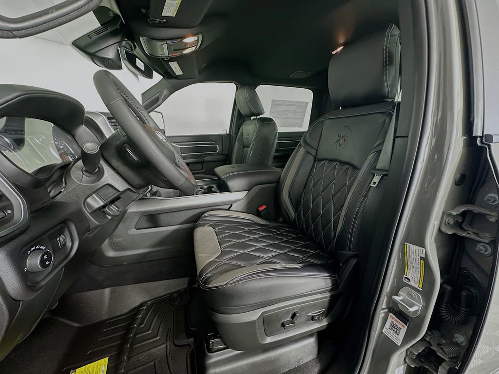 New 2026 RAM 3500 Big Horn AWD/4WD image 28