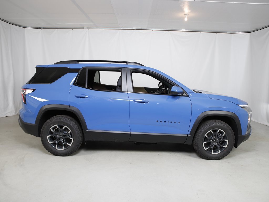 New 2026 Chevrolet Equinox ACTIV w/ Convenience Package III image 2