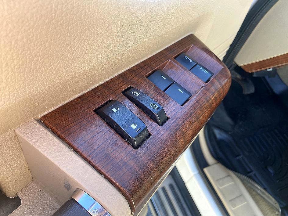 Used 2015 Ford F250 King Ranch w/ FX4 Off-Road Package image 17