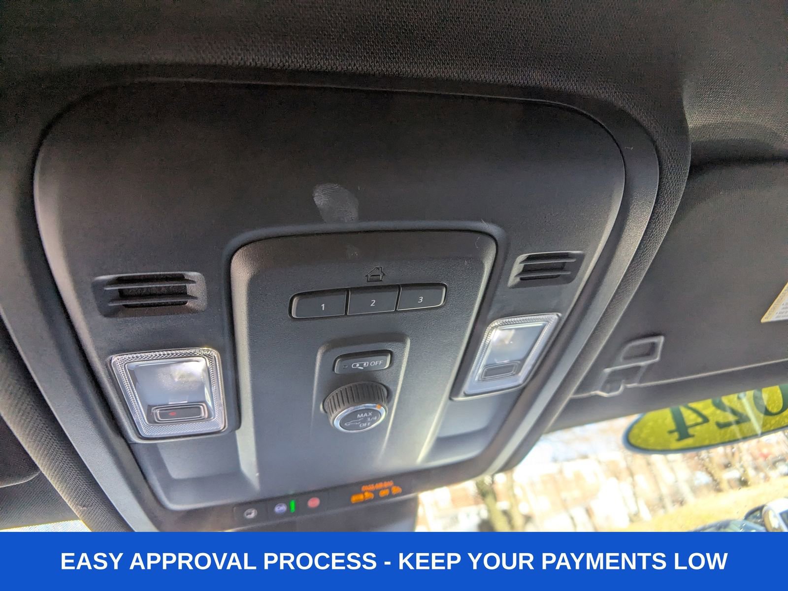Used 2024 Chevrolet Suburban LT AWD/4WD image 25