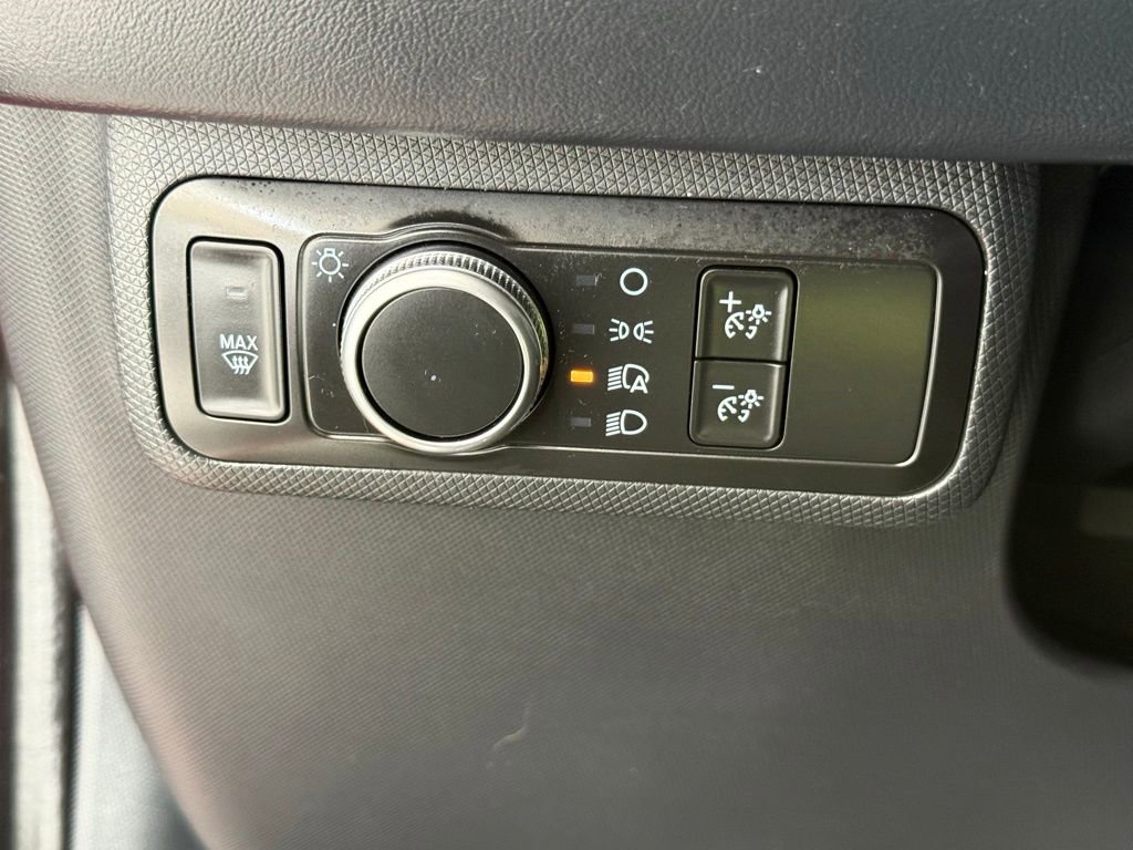 Used 2021 Ford Mustang Mach-E Premium RWD image 30