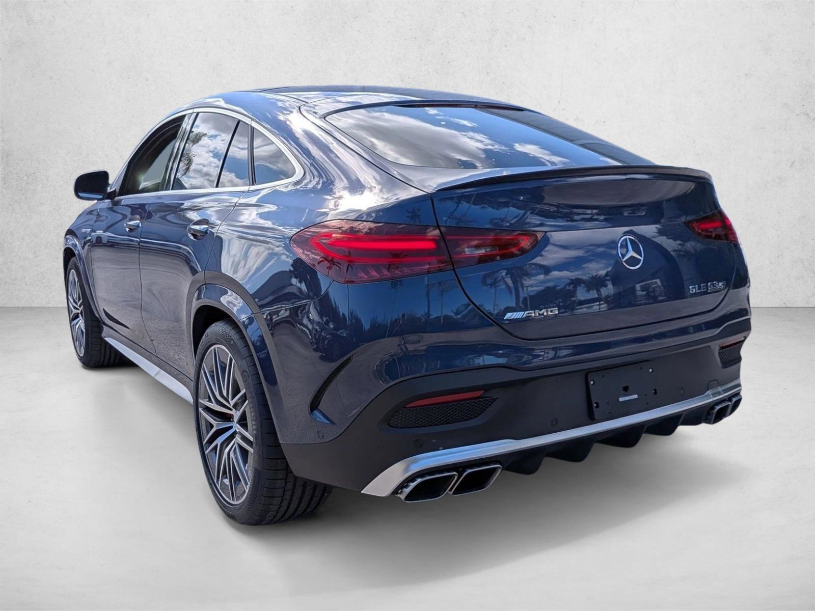 New 2026 Mercedes-Benz GLE 63 AMG S image 8