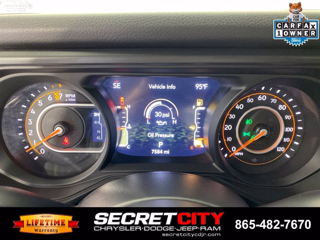 Used 2025 Jeep Gladiator Mojave AWD/4WD image 17