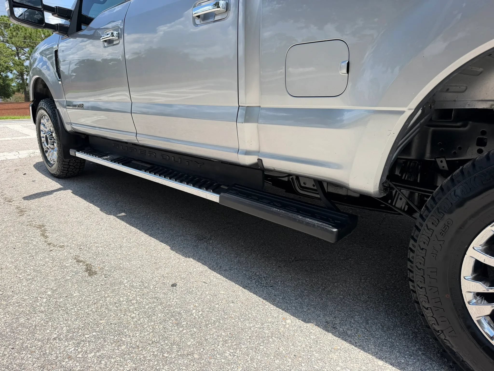 Used 2020 Ford F250 XLT w/ XLT Premium Package AWD/4WD image 19