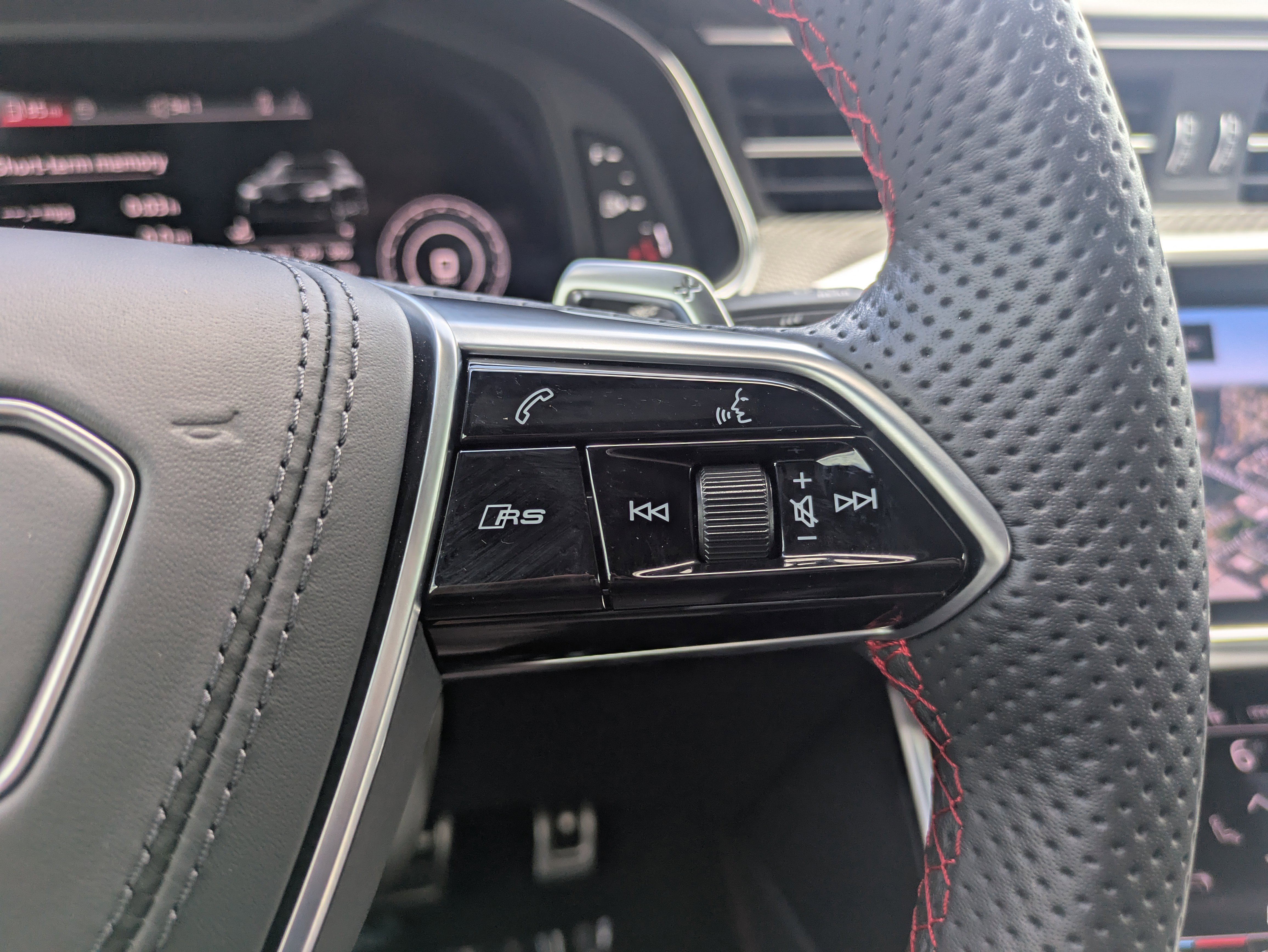 Used 2025 Audi RS 6 performance AWD/4WD image 34