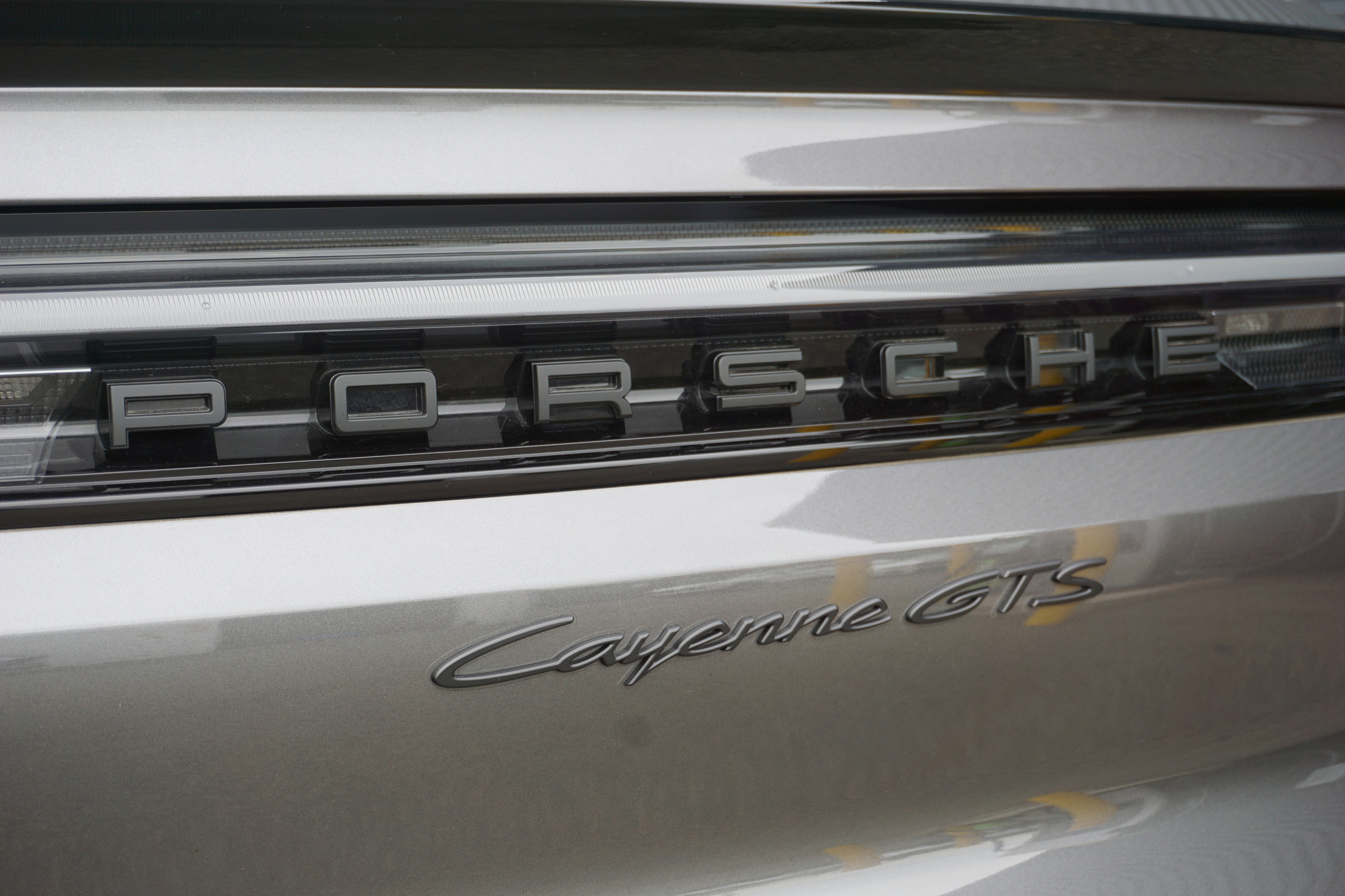 Certified 2025 Porsche Cayenne GTS image 14