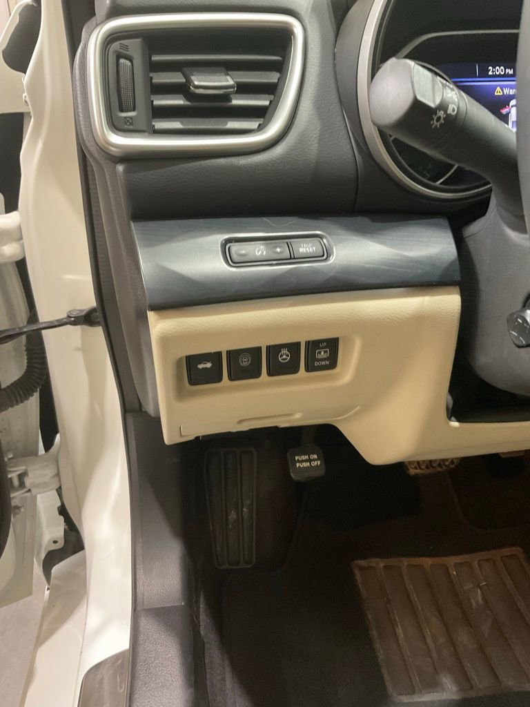 Used 2023 Nissan Maxima Platinum w/ Sport Mat Group image 8