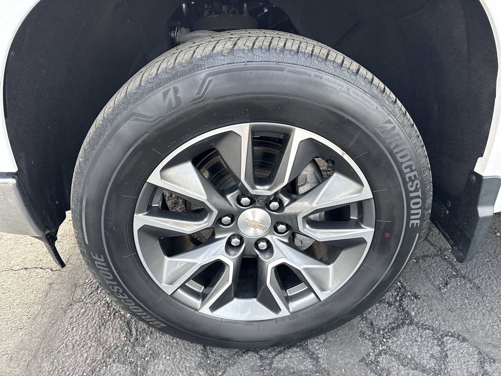 Certified 2023 Chevrolet Silverado 1500 LT AWD/4WD image 18