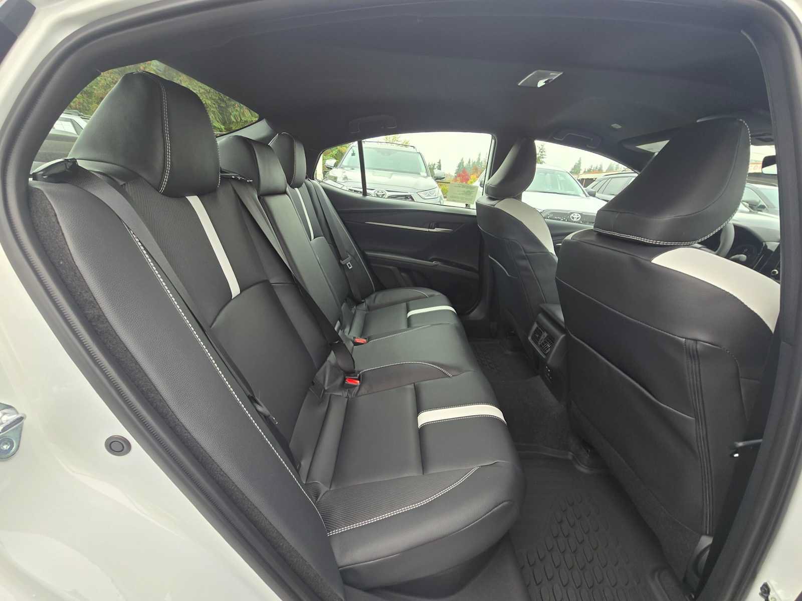 New 2026 Toyota Camry SE AWD/4WD image 12
