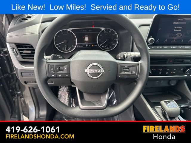 Used 2025 Nissan Rogue S FWD image 16