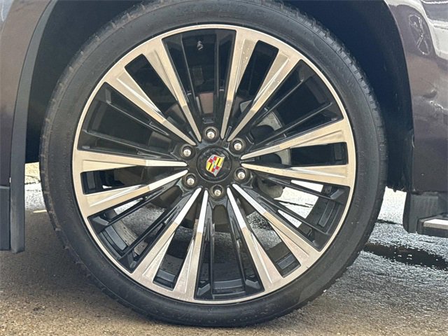 Used 2016 Cadillac Escalade Luxury image 6