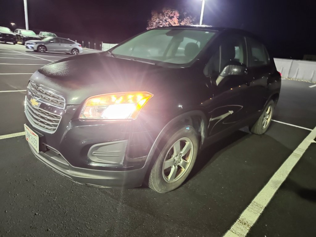 Used 2015 Chevrolet Trax LS AWD/4WD image 6