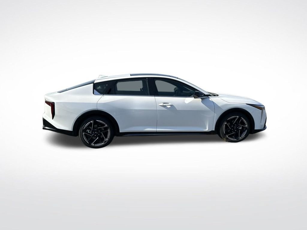 New 2025 Kia K4 GT-Line image 6