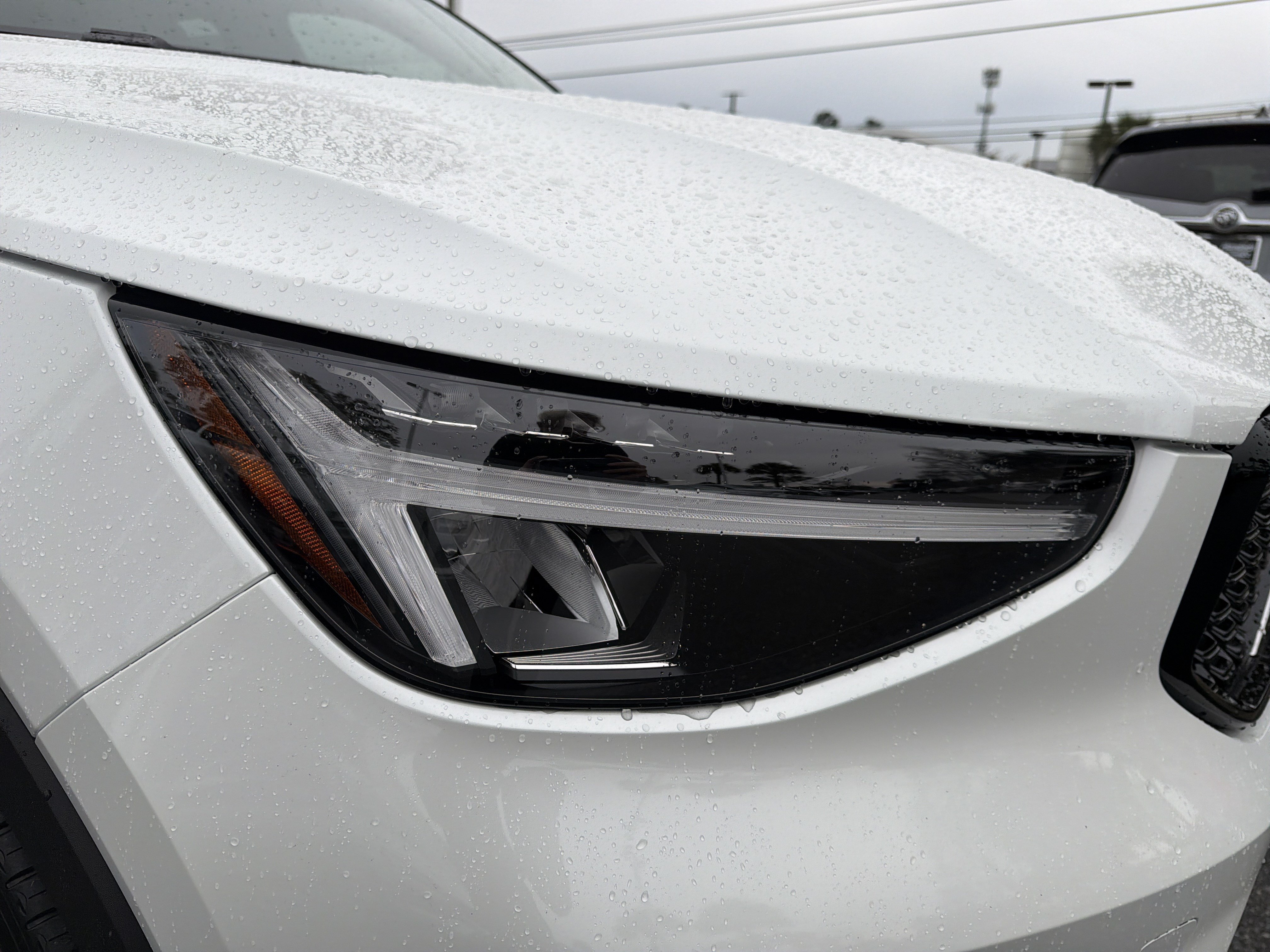 New 2026 Volvo XC40 B4 Core FWD image 11