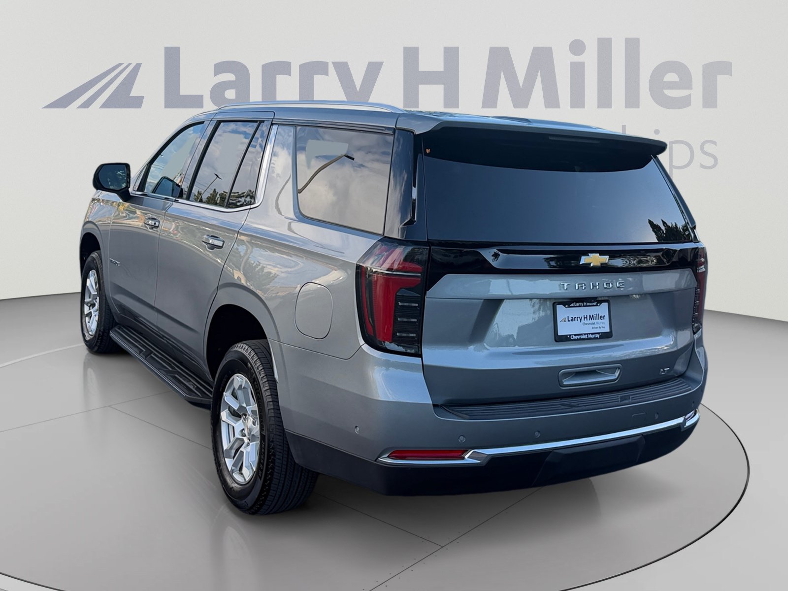 Certified 2025 Chevrolet Tahoe LT AWD/4WD image 3