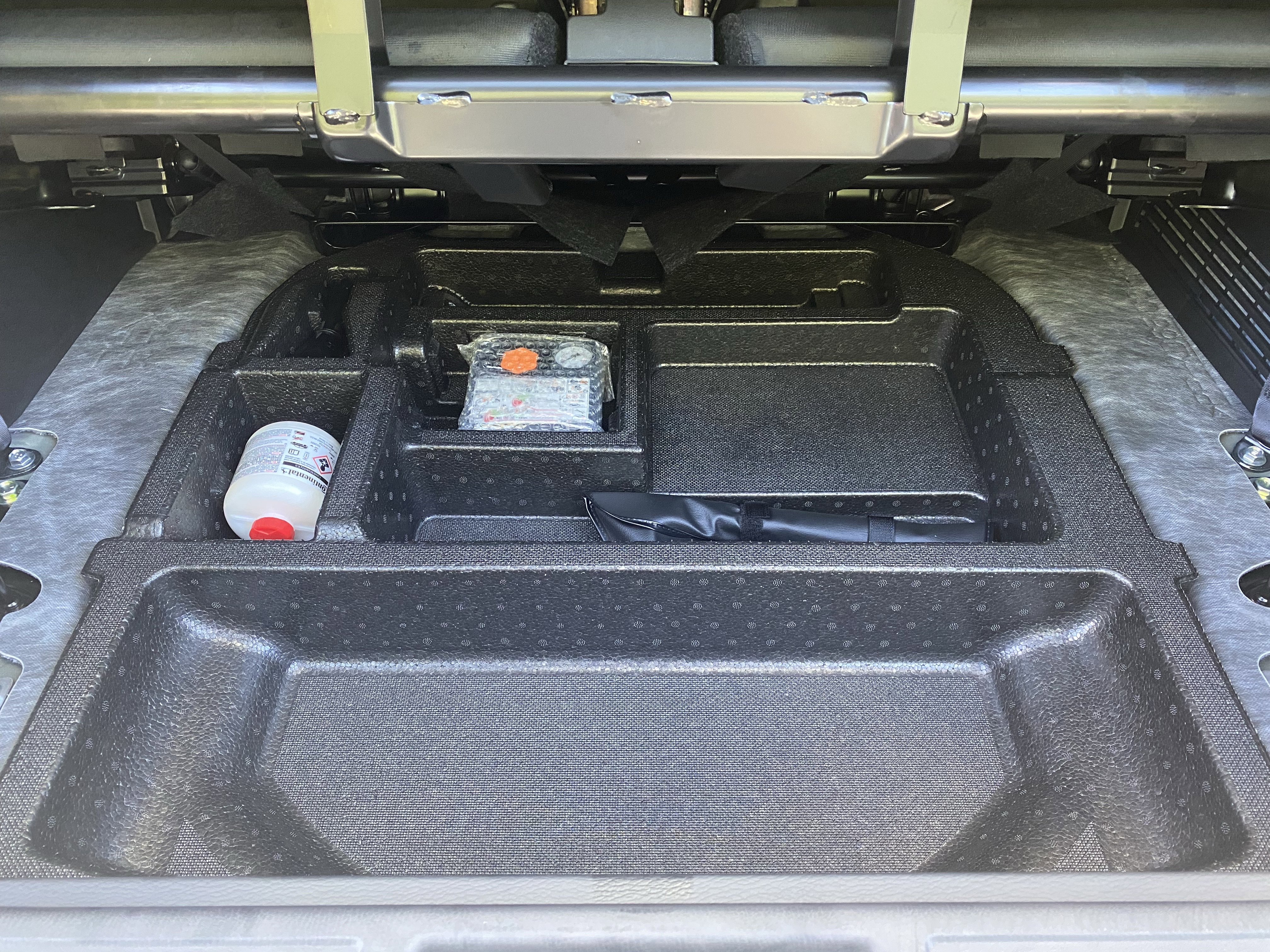 New 2025 Mitsubishi Outlander SE image 30