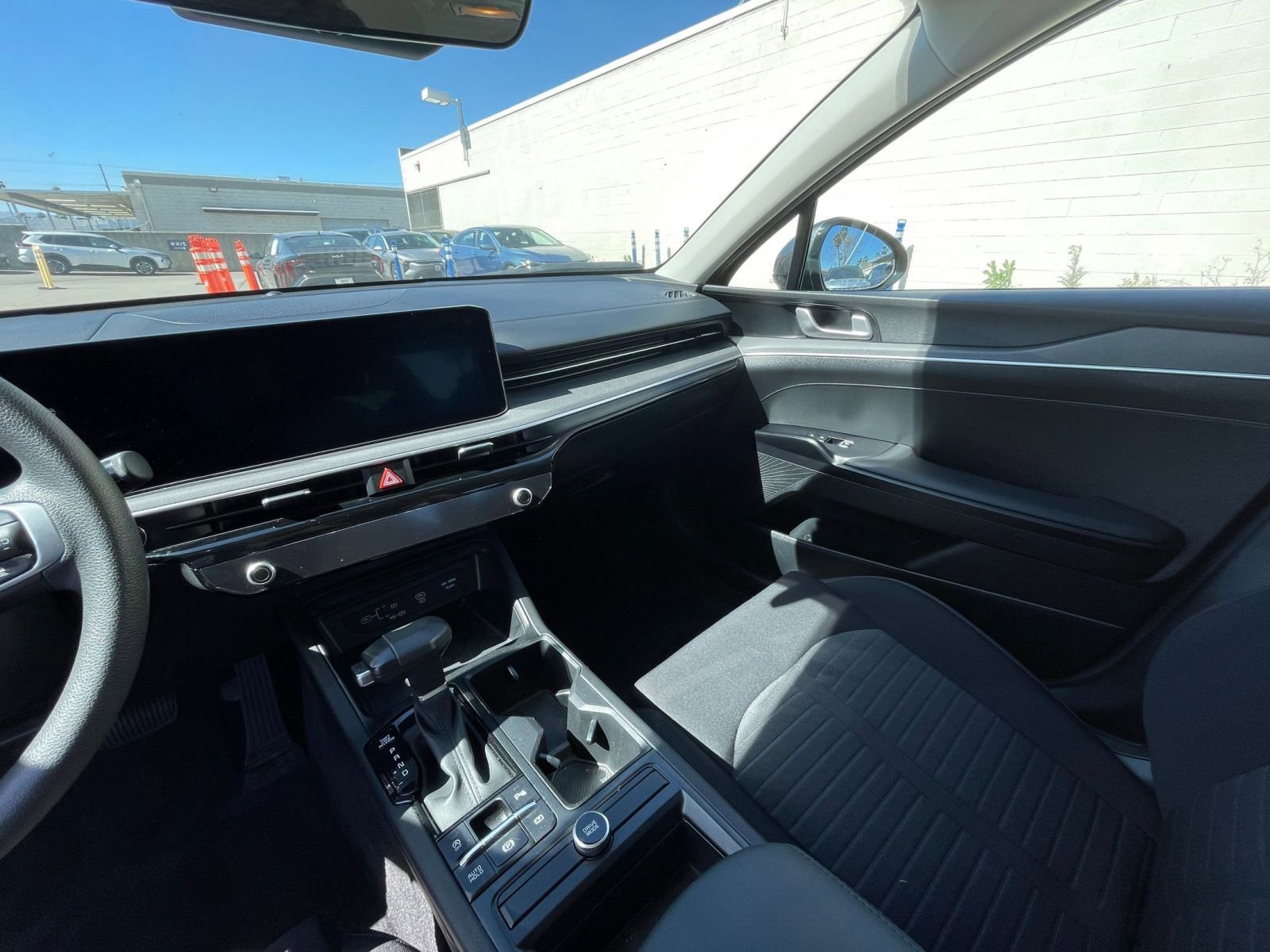 Used 2025 Kia K5 LXS FWD image 36