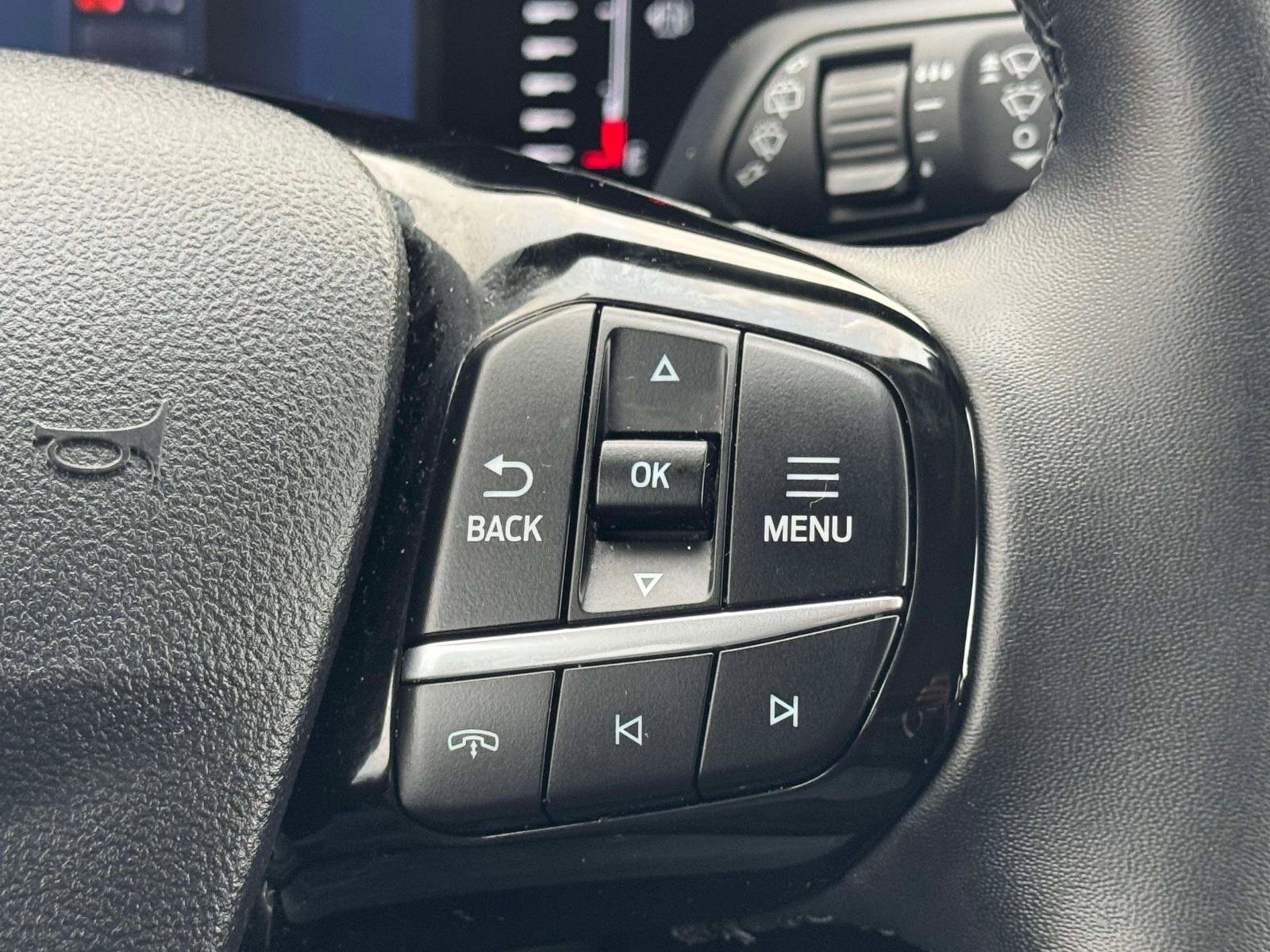 Used 2024 Ford Escape Active AWD/4WD image 23