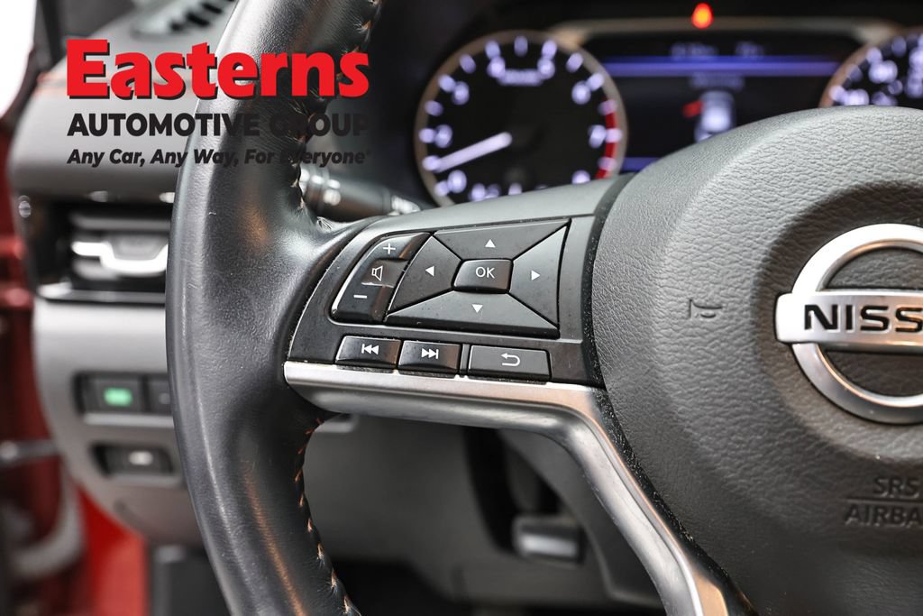 Used 2020 Nissan Sentra SR FWD image 15
