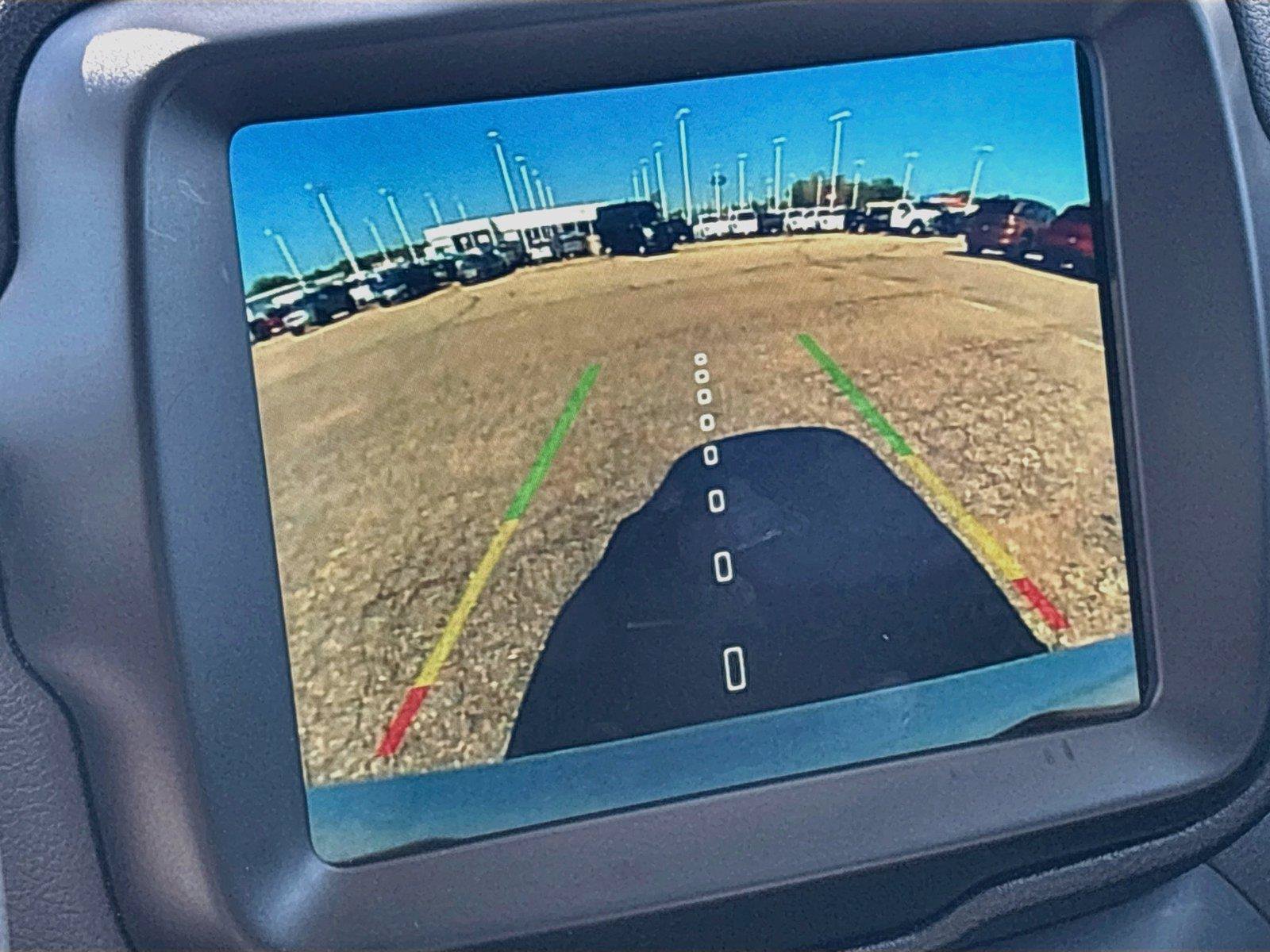 Certified 2023 Jeep Renegade Latitude AWD/4WD image 6