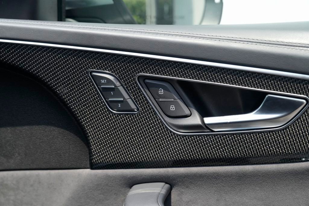 Used 2022 Audi SQ8 Prestige w/ Prestige Package image 36