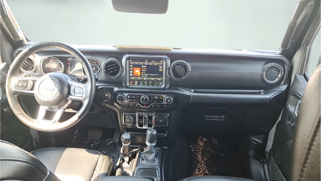 Used 2022 Jeep Gladiator Overland AWD/4WD image 17