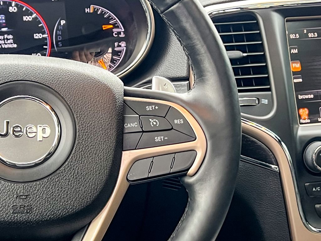 Used 2014 Jeep Grand Cherokee Limited w/ Luxury Group II image 19