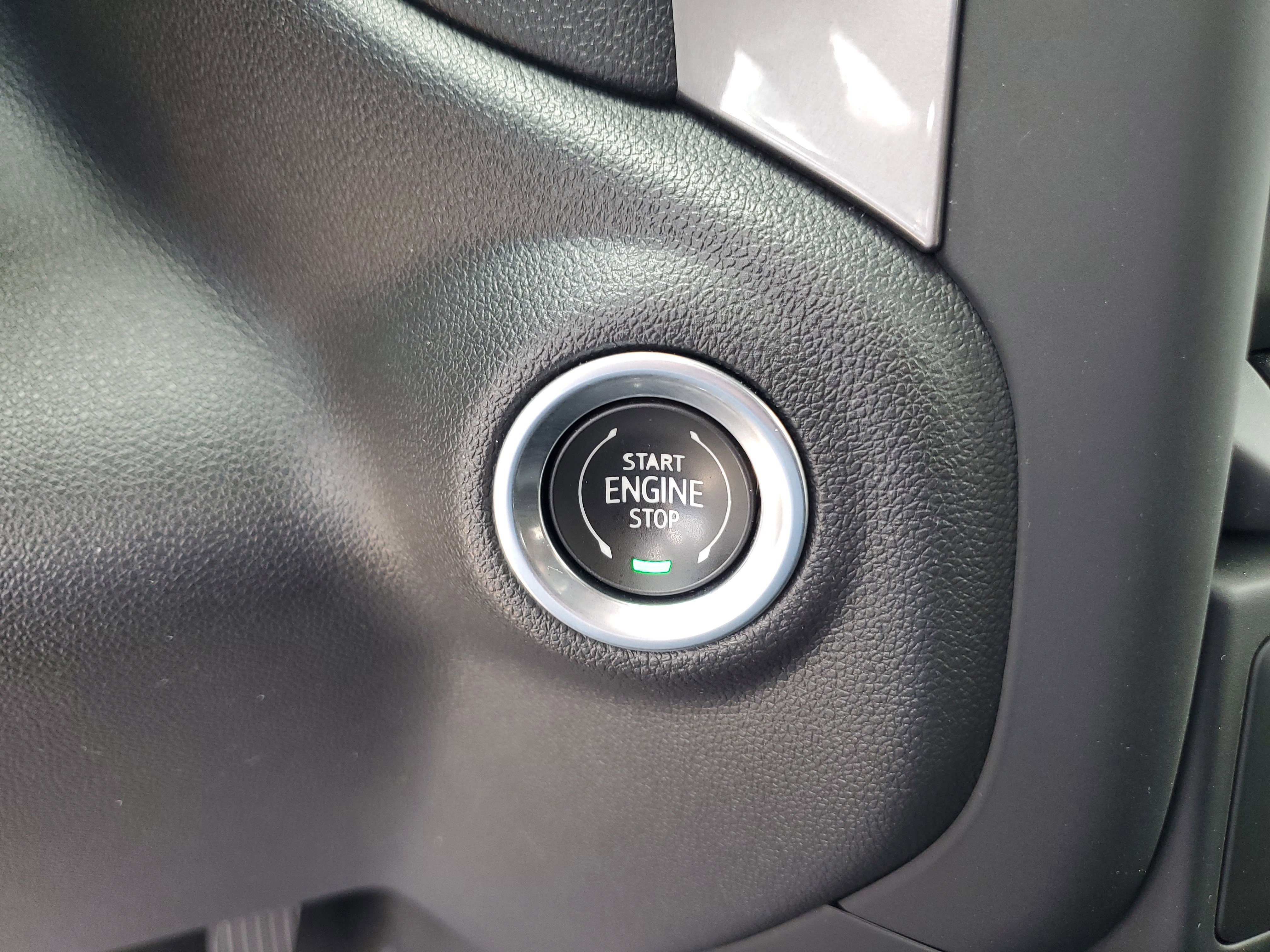 Used 2022 Chevrolet Silverado 1500 Custom RWD image 21