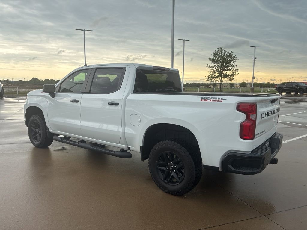 Used 2024 Chevrolet Silverado 1500 LT Trail Boss image 3