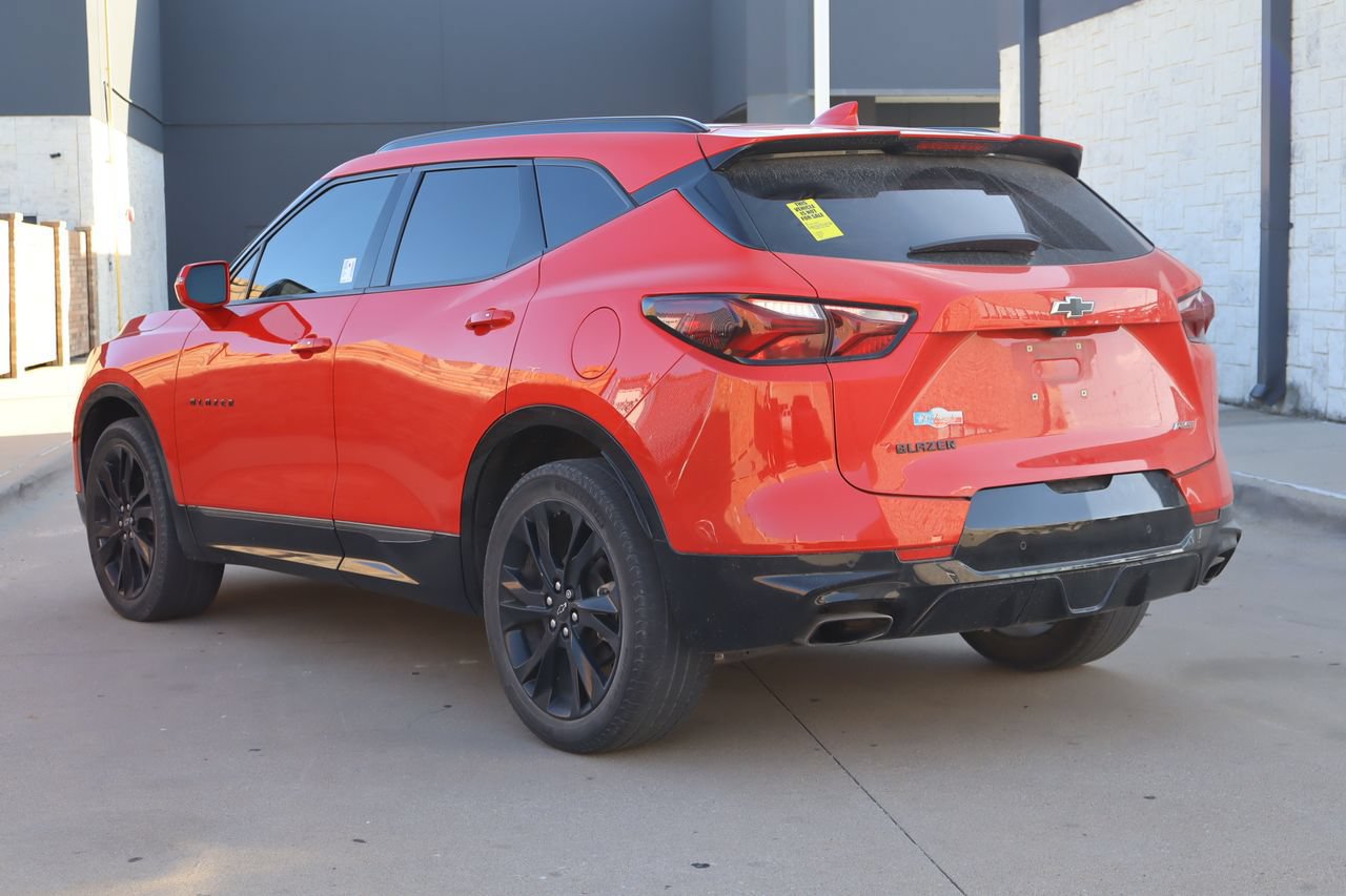 Used 2019 Chevrolet Blazer RS w/ Sun and Wheels Package FWD image 3