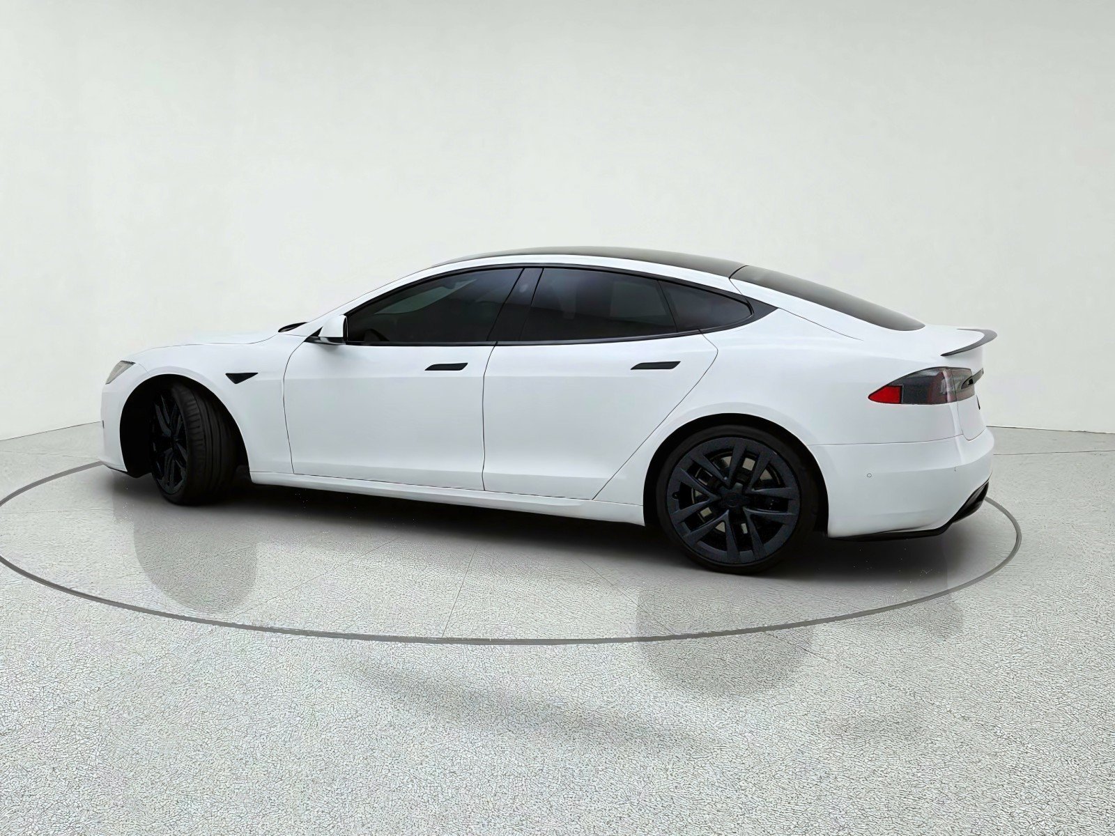 Used 2021 Tesla Model S Plaid AWD/4WD image 13